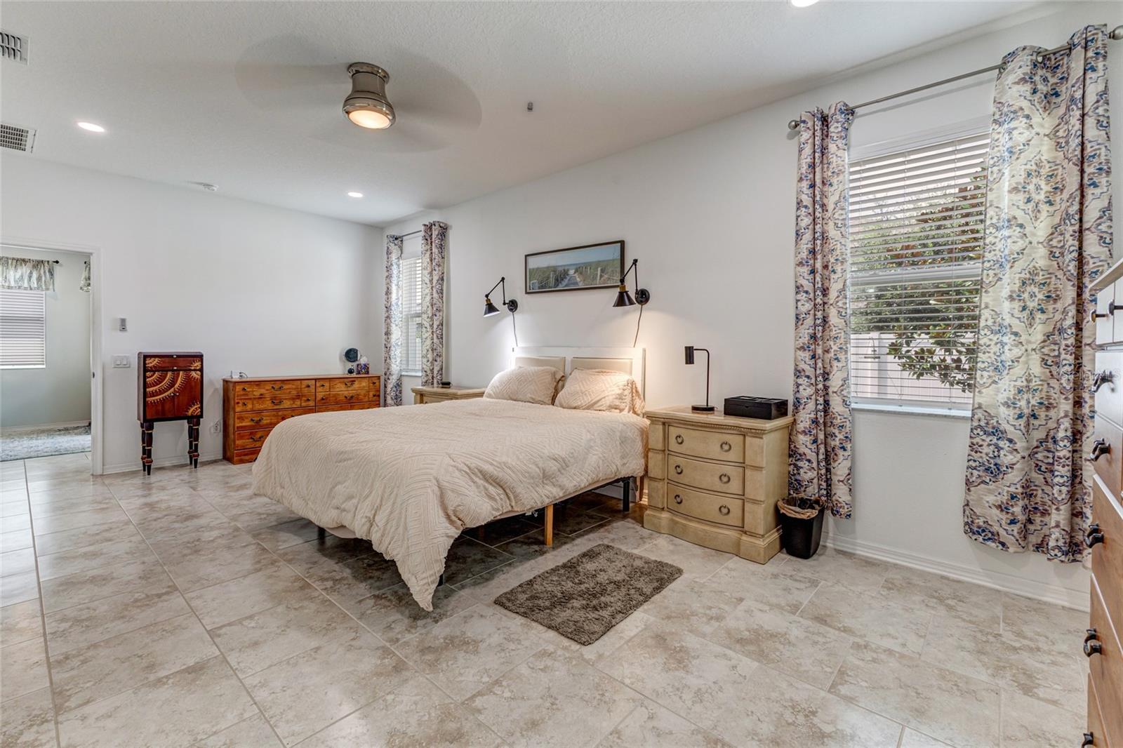 Image 37 of 46 For 11444 Alachua Creek Lane