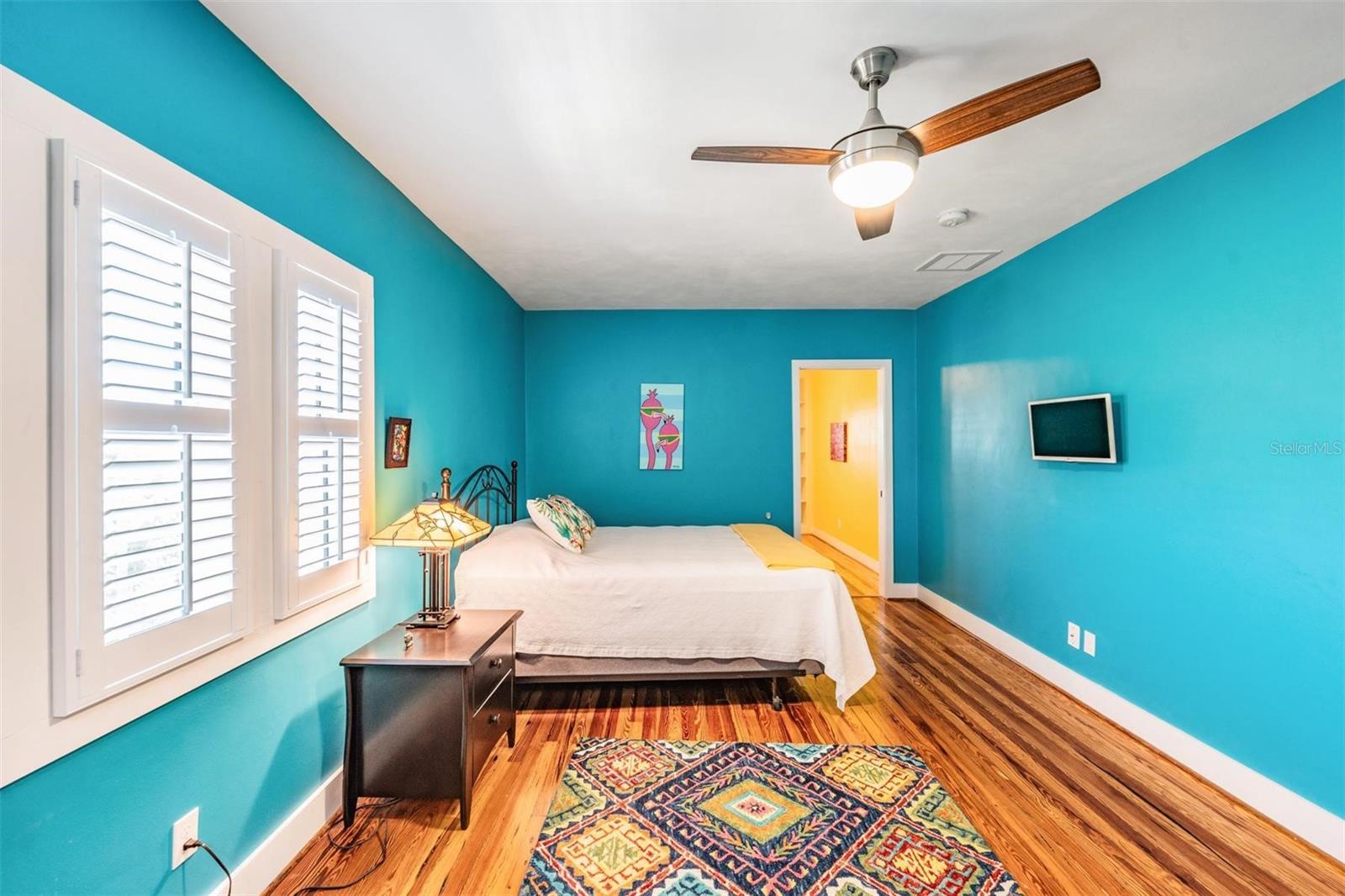 Image 31 of 66 For 125 13th Avenue N