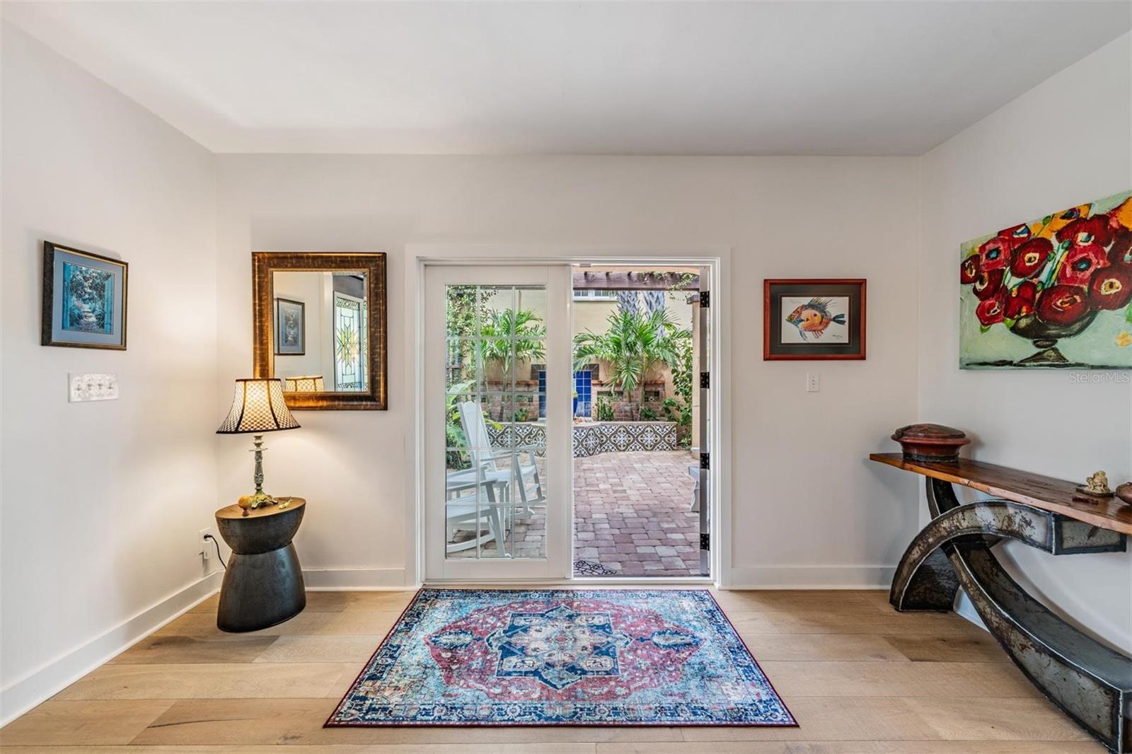Image 5 of 66 For 125 13th Avenue N