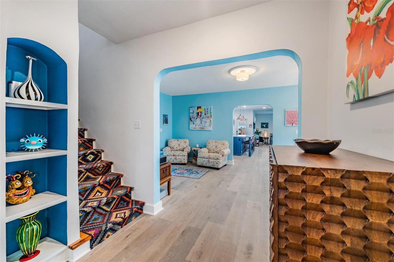 Image 9 of 66 For 125 13th Avenue N