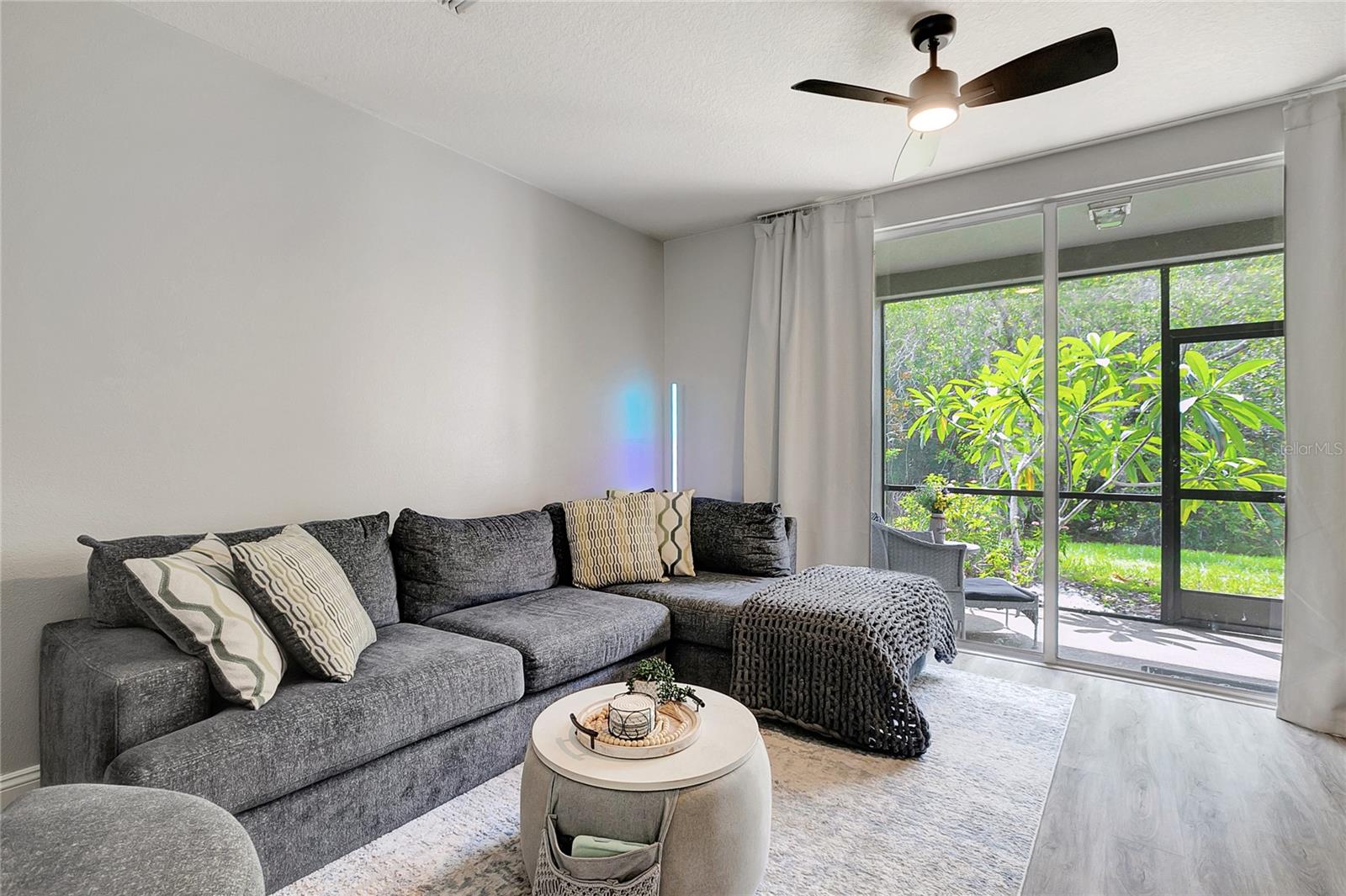 Image 18 of 67 For 10455 Westpark Preserve Boulevard