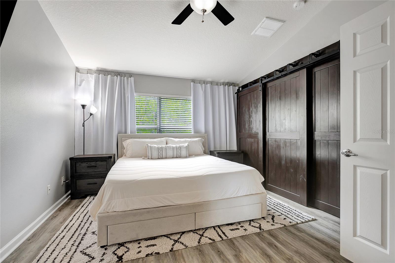 Image 37 of 67 For 10455 Westpark Preserve Boulevard
