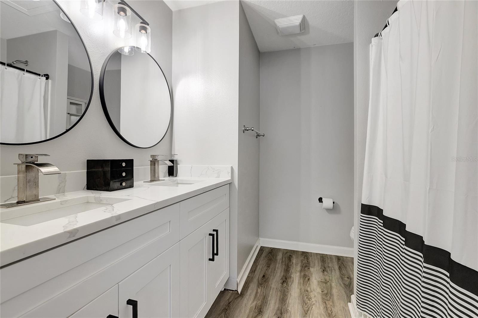 Image 40 of 67 For 10455 Westpark Preserve Boulevard