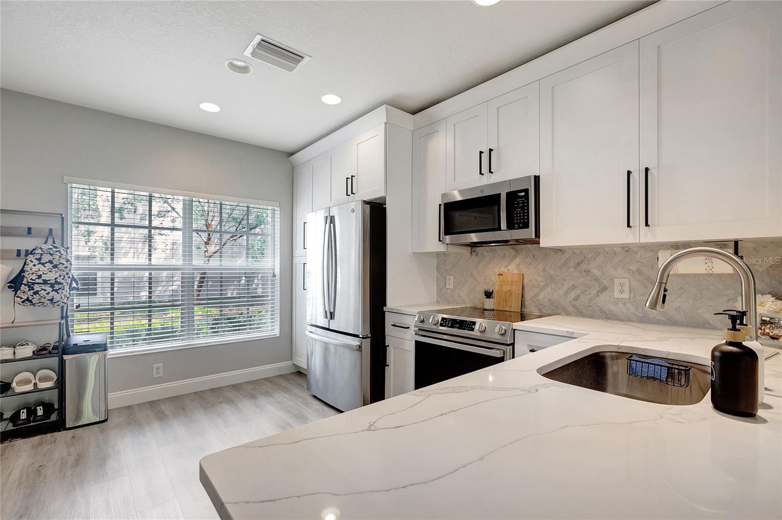Image 8 of 67 For 10455 Westpark Preserve Boulevard