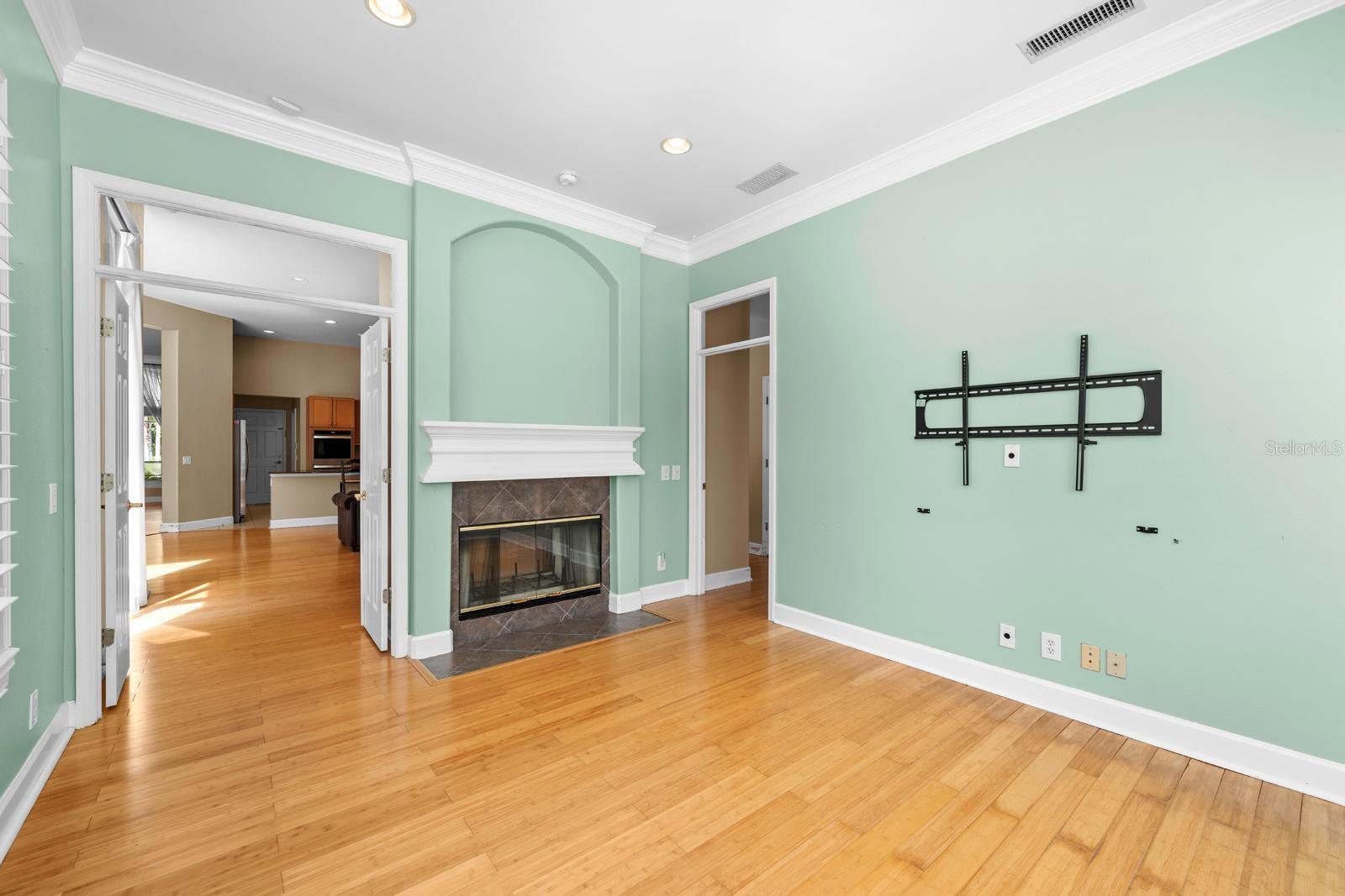 Image 13 of 53 For 4471 Rockwood Drive