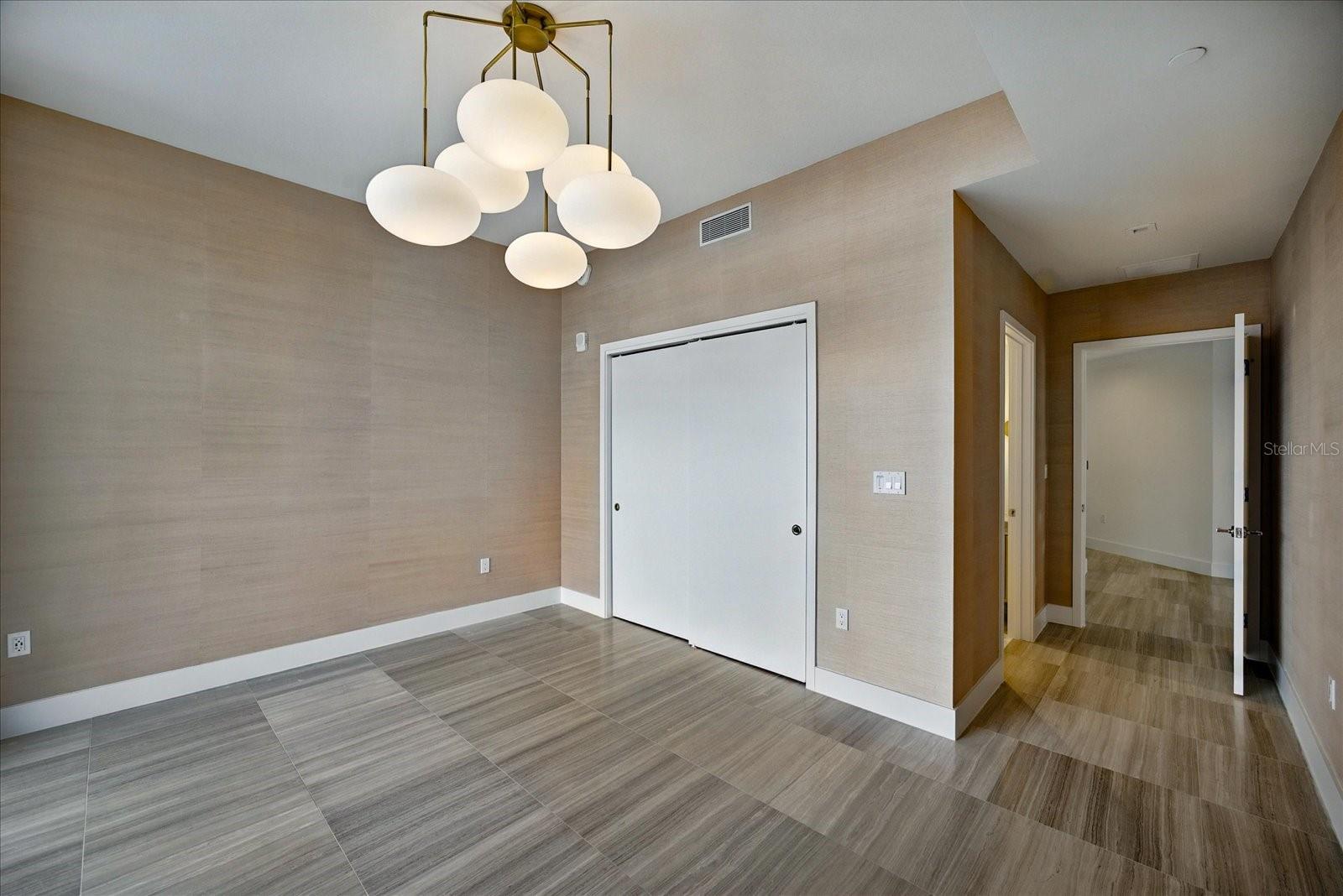 Image 29 of 85 For 2912 Santiago Street 1504