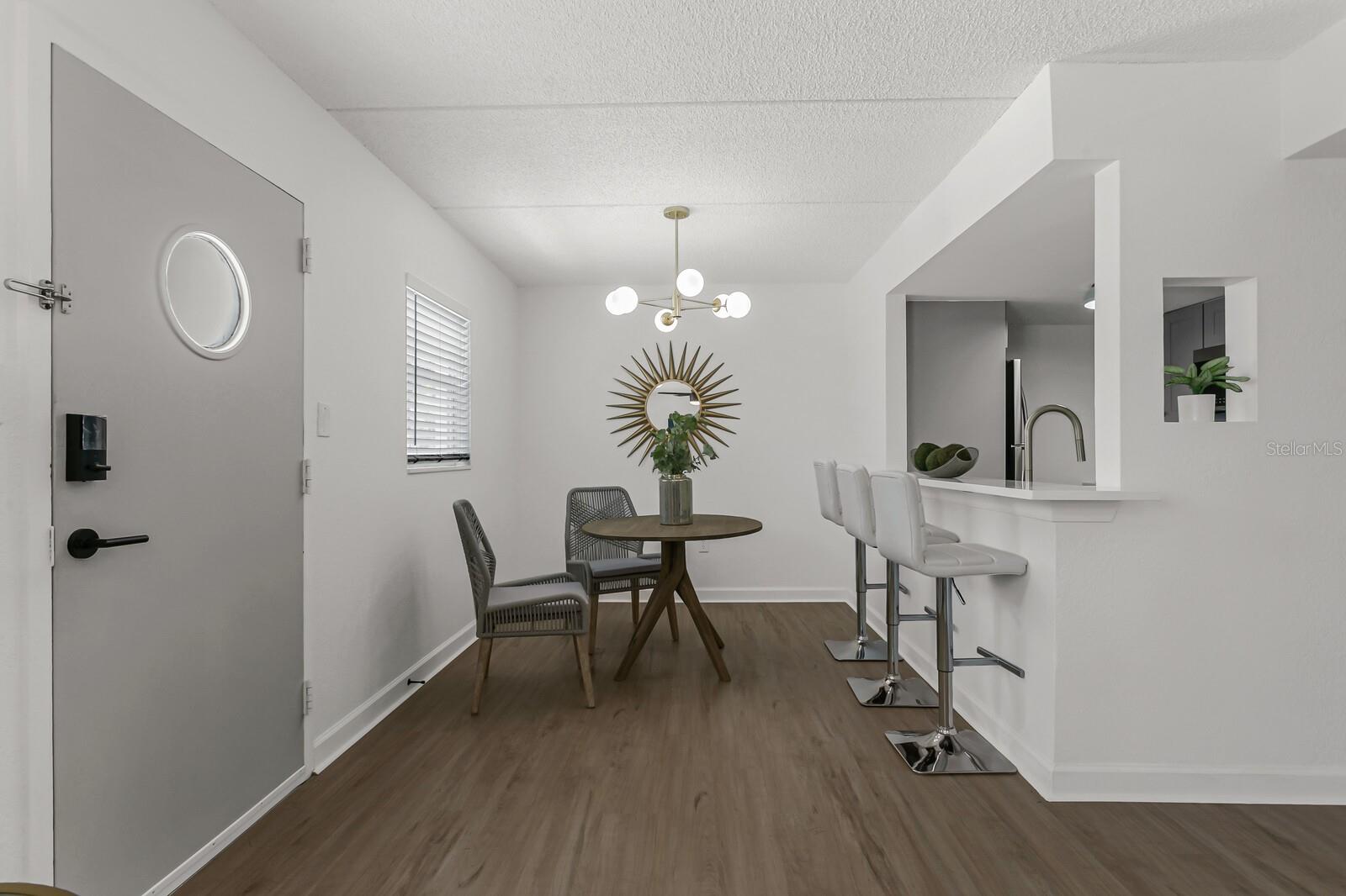 Image 7 of 15 For 807 Howard Avenue 107