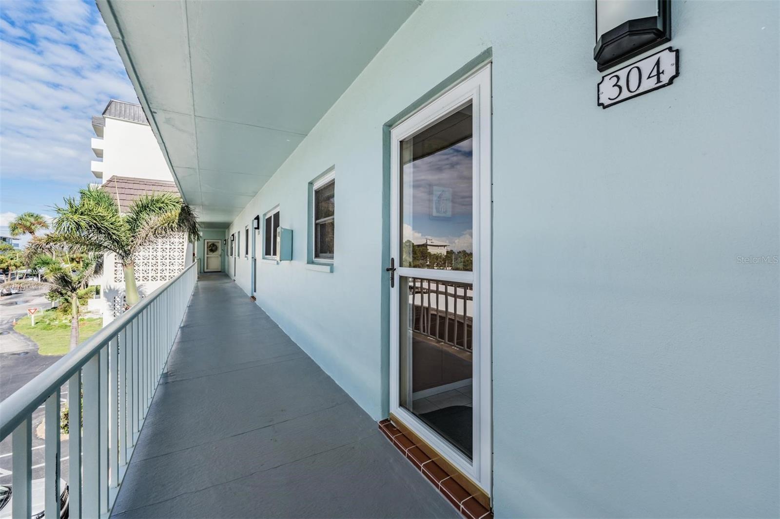 Image 45 of 68 For 7 Dunoon Place 304