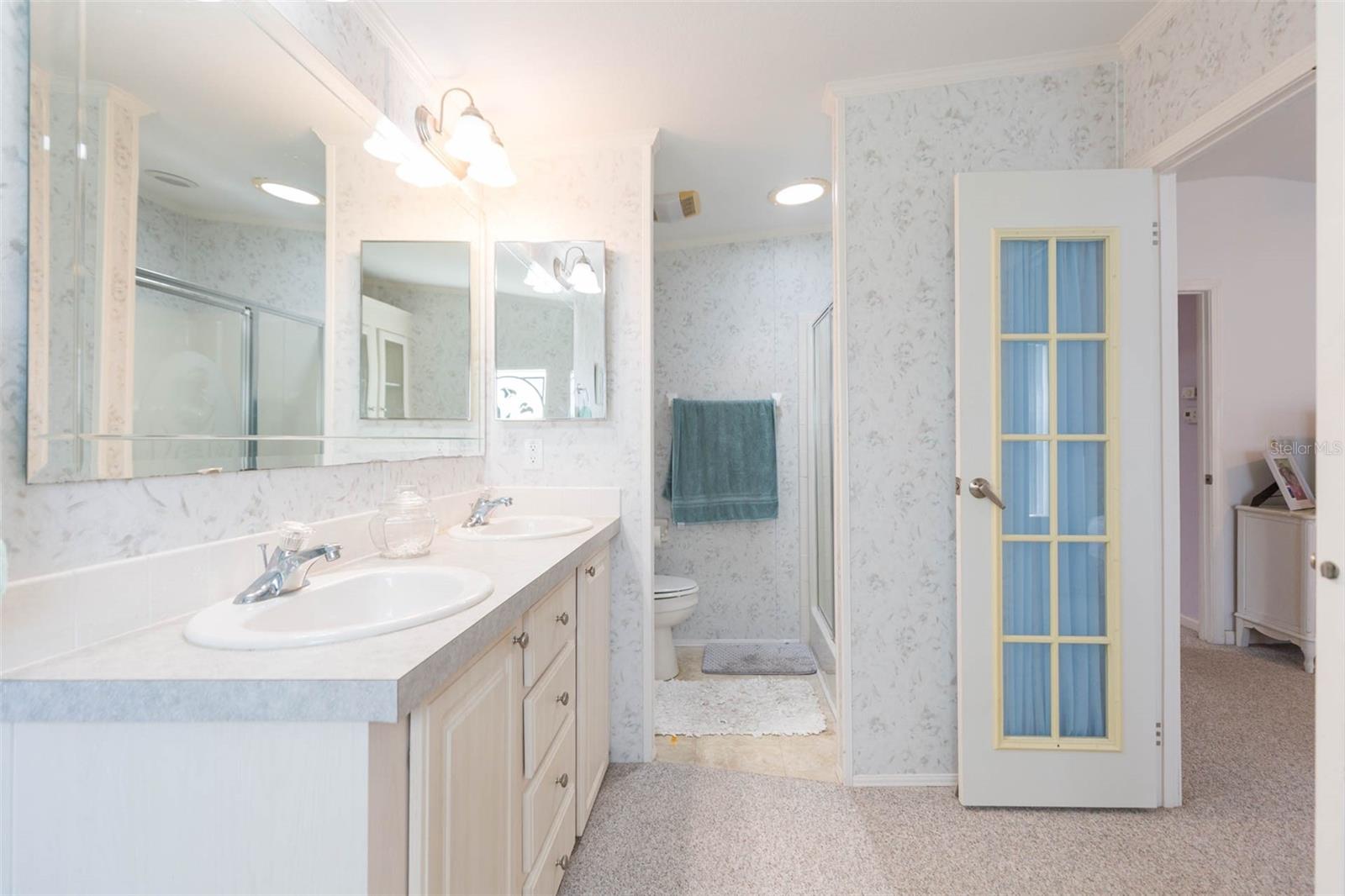 Image 18 of 43 For 10045 Hamp Drive