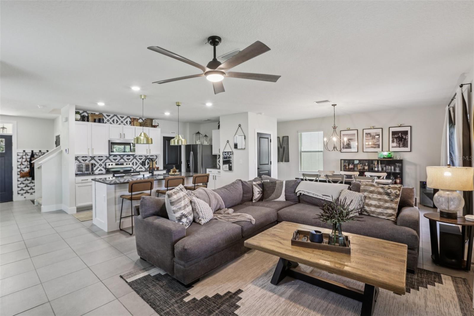 Image 11 of 39 For 3111 Suncoast Blend Drive
