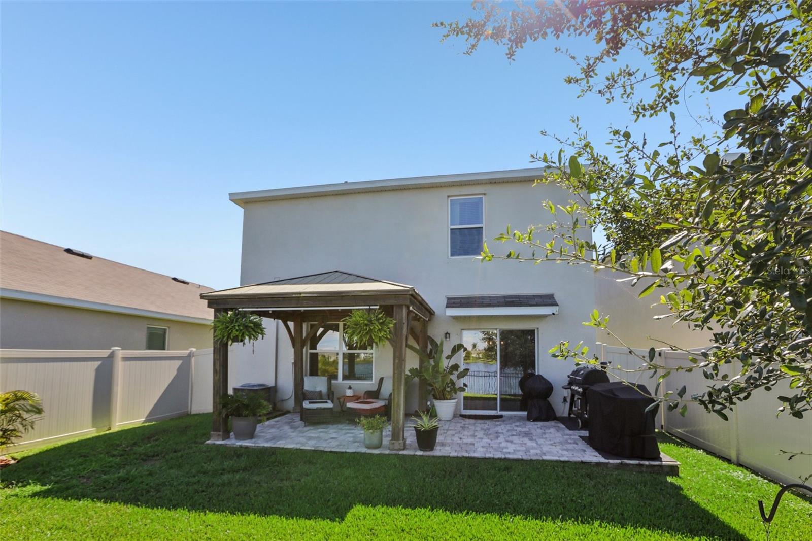 Image 21 of 39 For 3111 Suncoast Blend Drive