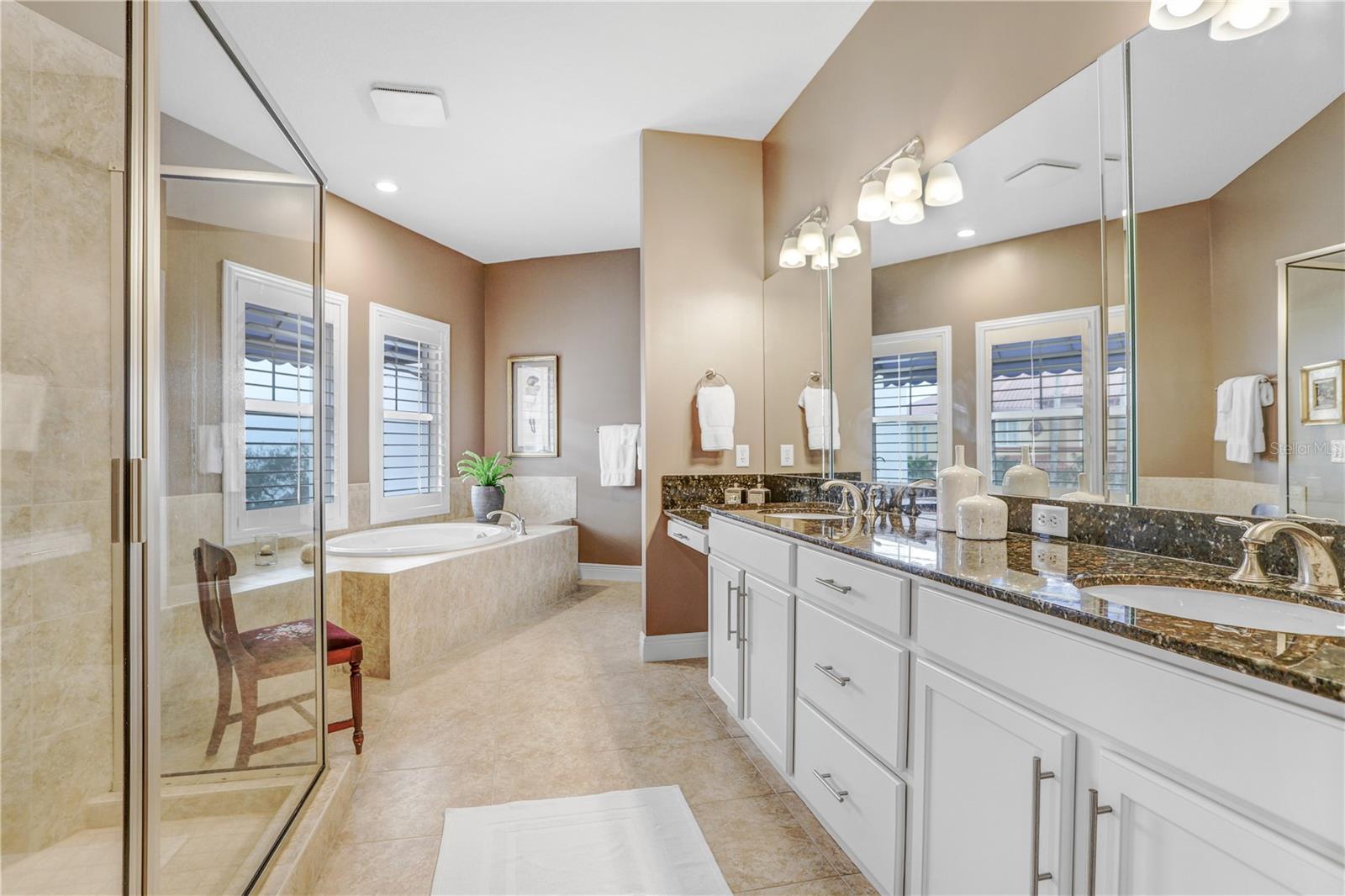 Image 16 of 31 For 1340 Bayshore Boulevard 407