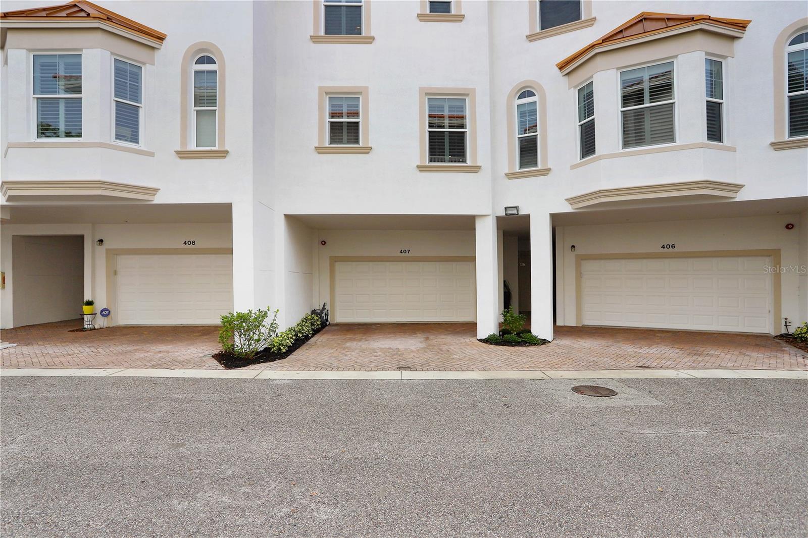 Image 2 of 31 For 1340 Bayshore Boulevard 407