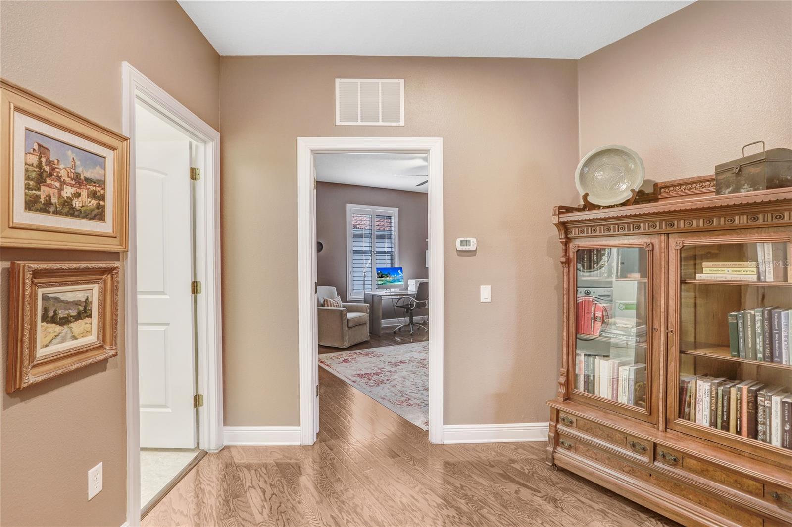 Image 24 of 31 For 1340 Bayshore Boulevard 407