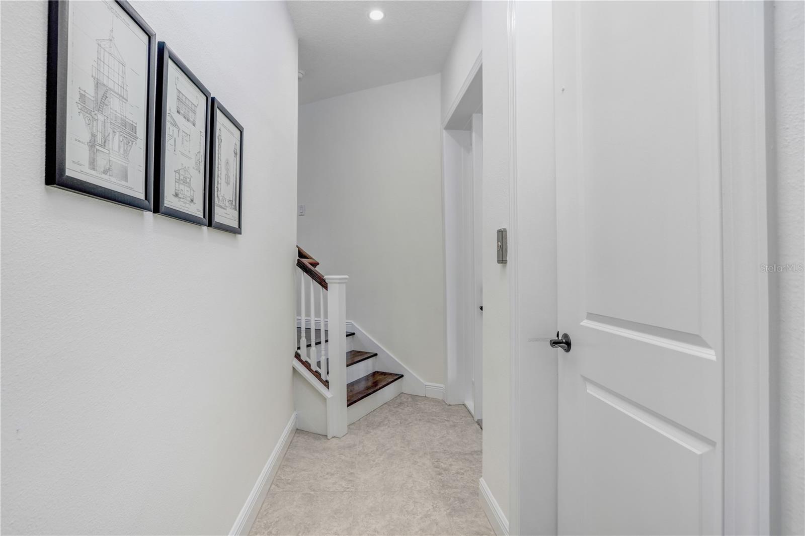 Image 6 of 31 For 1340 Bayshore Boulevard 407