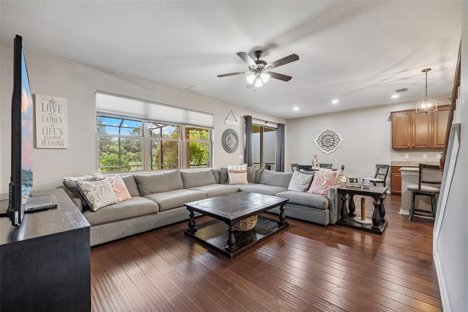 Image 16 of 60 For 3105 Winglewood Circle