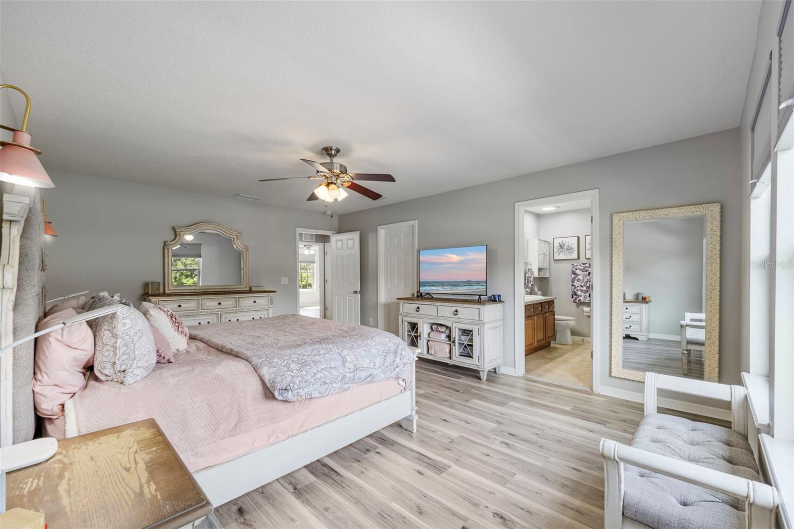 Image 37 of 60 For 3105 Winglewood Circle