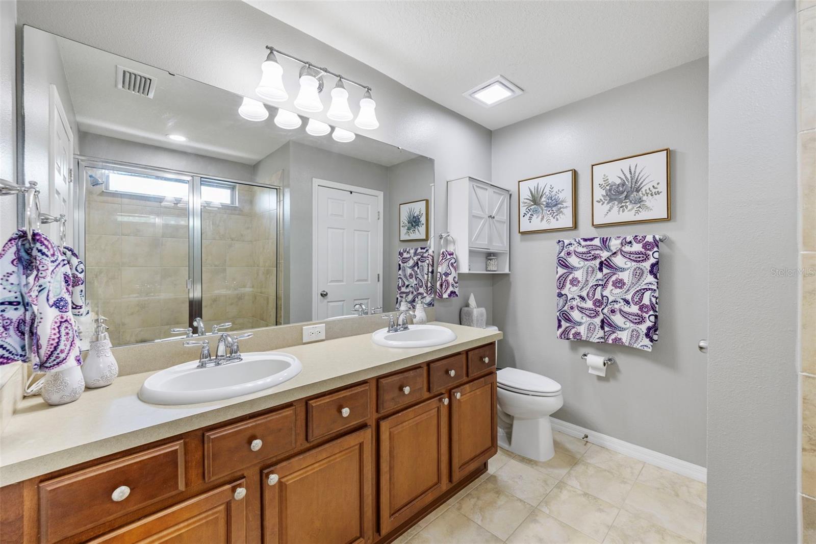 Image 38 of 60 For 3105 Winglewood Circle