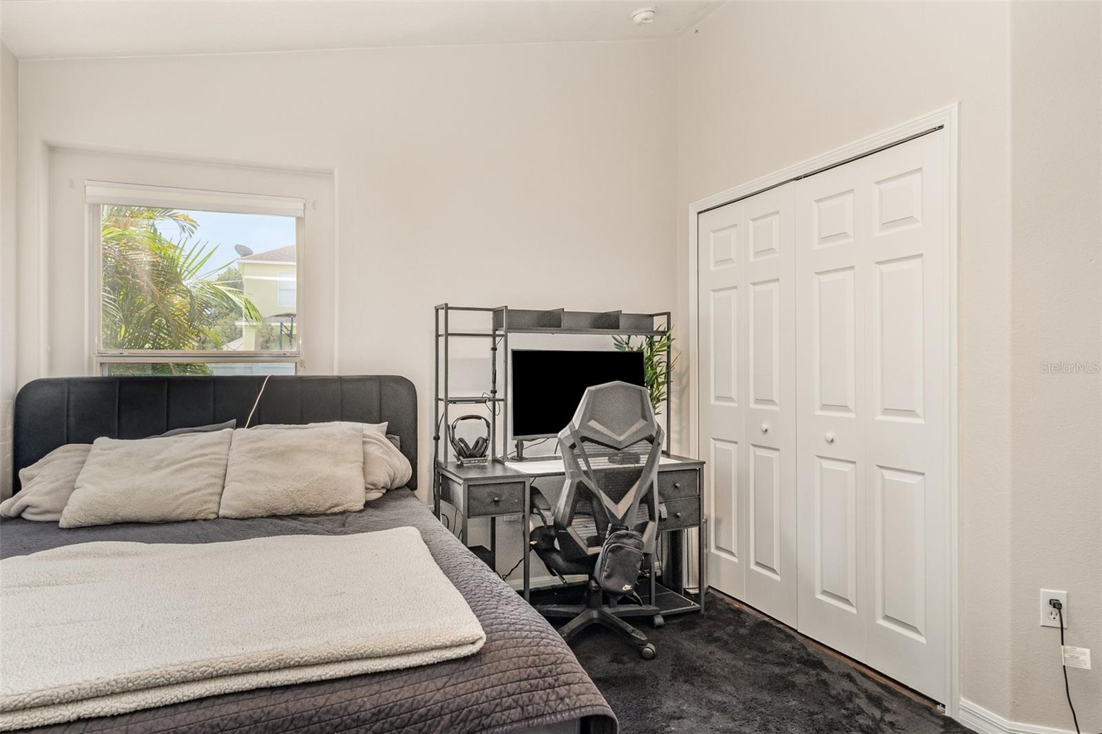 Image 16 of 27 For 7127 Cedarcrest Boulevard