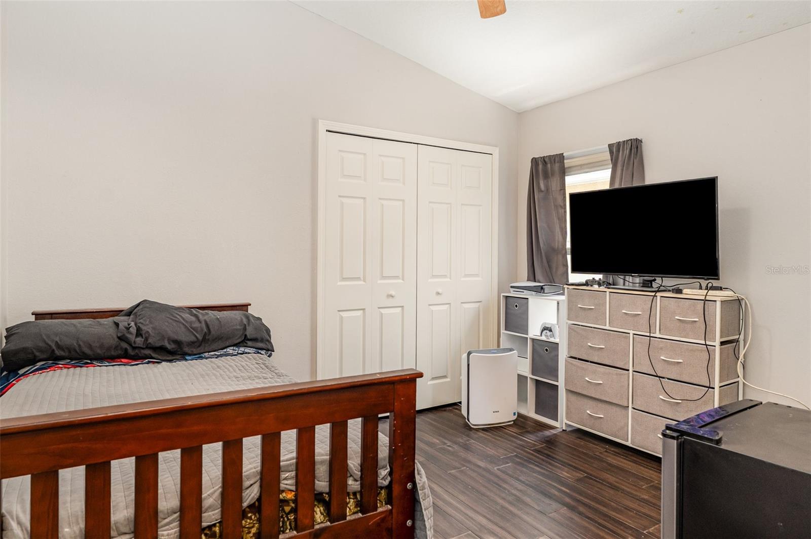 Image 22 of 27 For 7127 Cedarcrest Boulevard