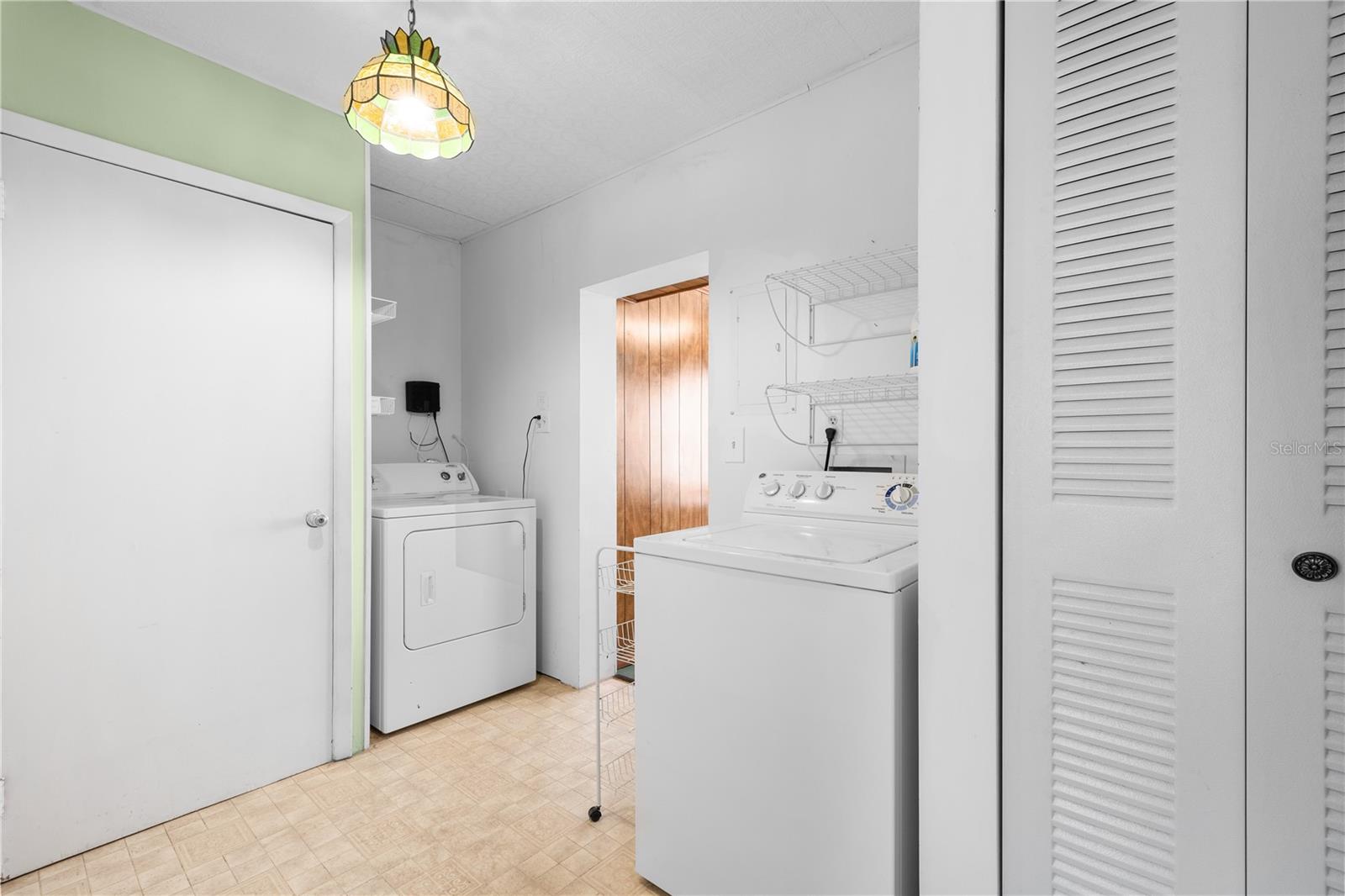 Image 16 of 40 For 7514 19th Avenue N