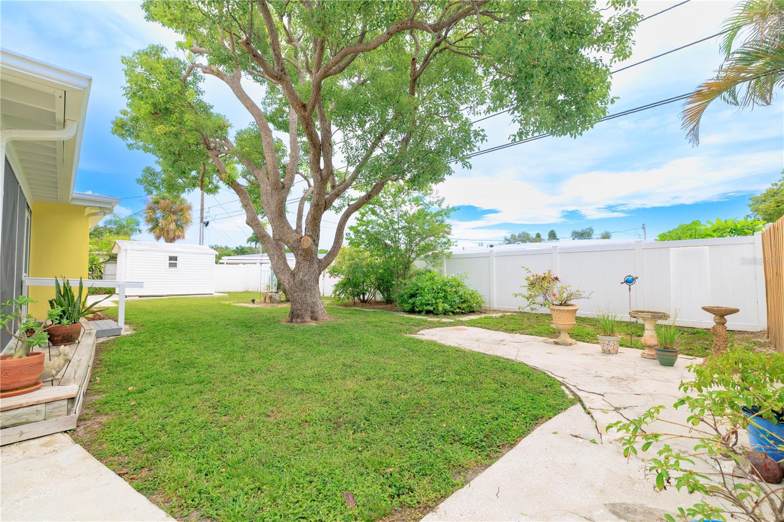 Image 36 of 40 For 7514 19th Avenue N