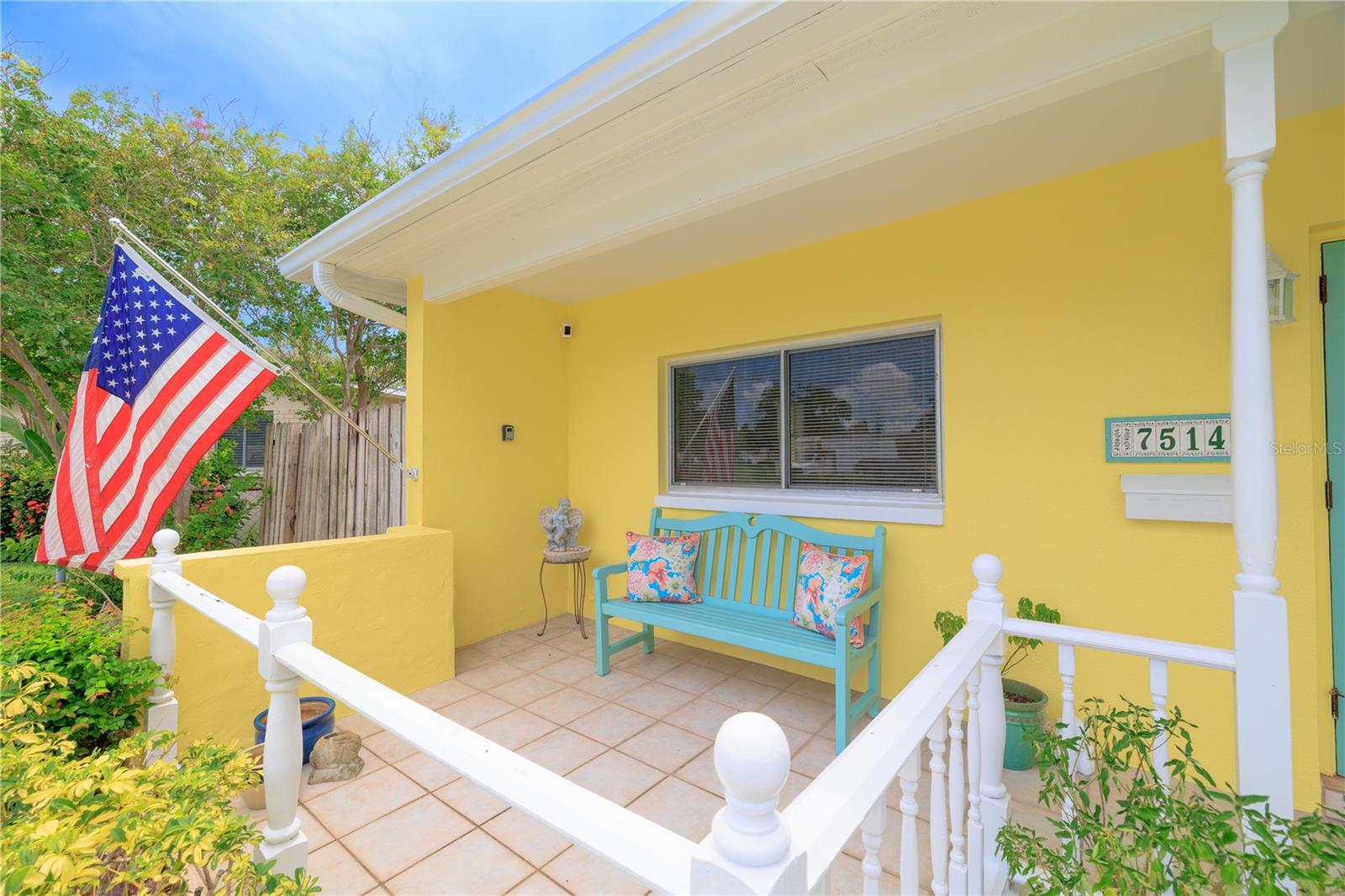 Image 4 of 40 For 7514 19th Avenue N
