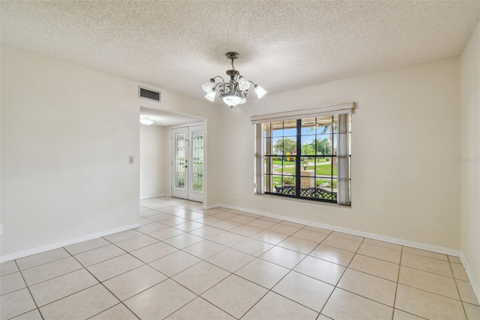 Image 7 of 83 For 4646 Landscape Drive