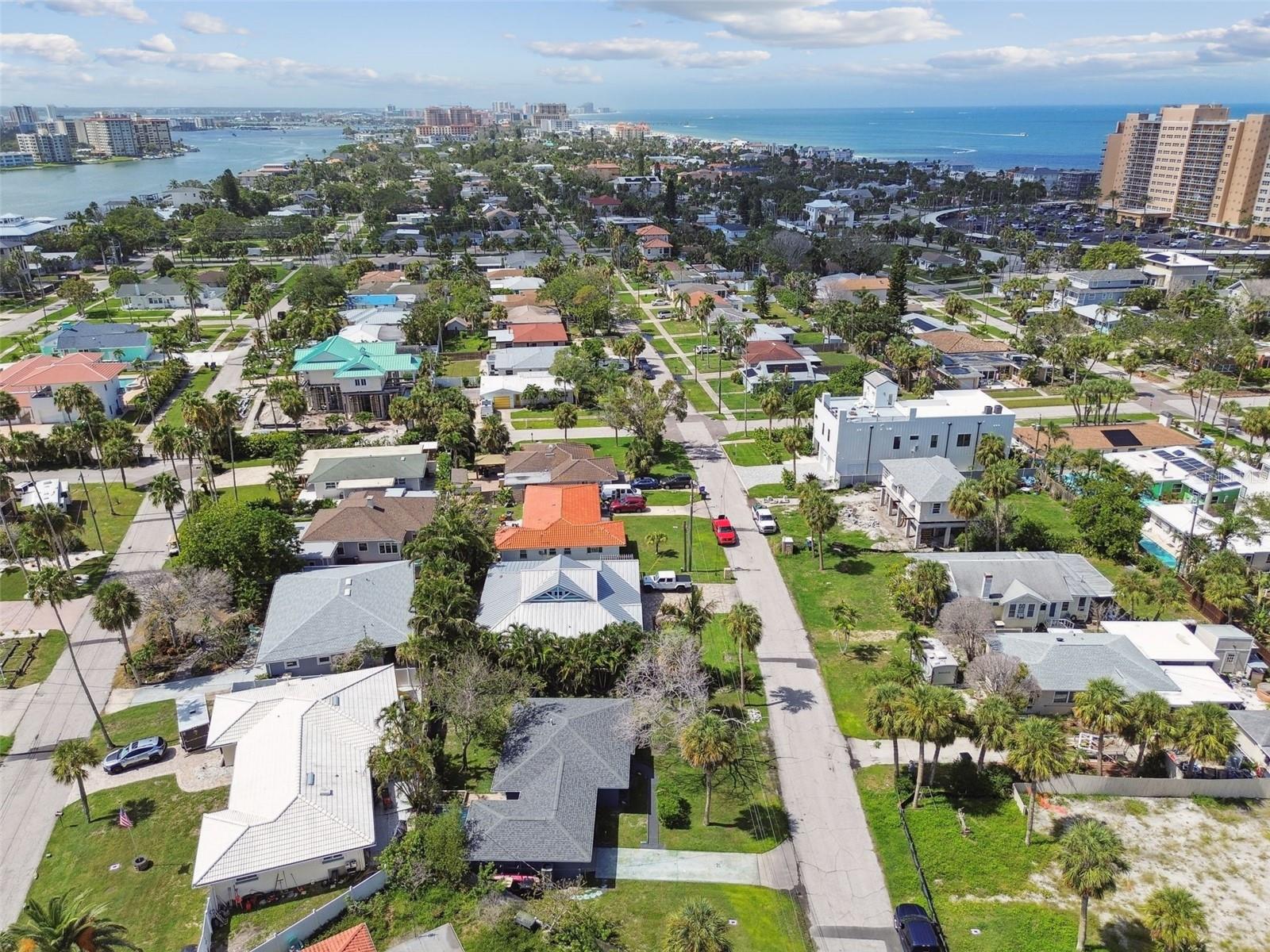 Listing photo id 38 for 951 Lantana Avenue