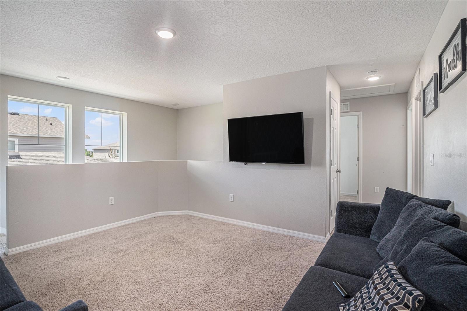 Image 10 of 28 For 13005 Upward Place