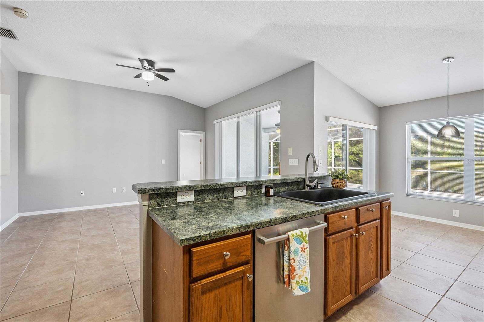 Image 24 of 68 For 31052 Wrencrest Drive