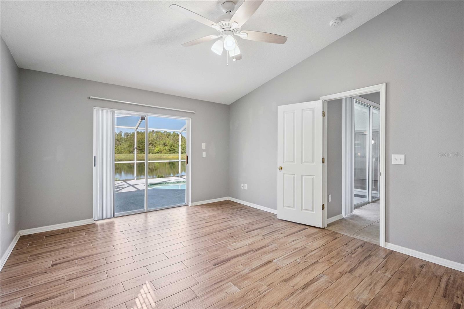 Image 29 of 68 For 31052 Wrencrest Drive