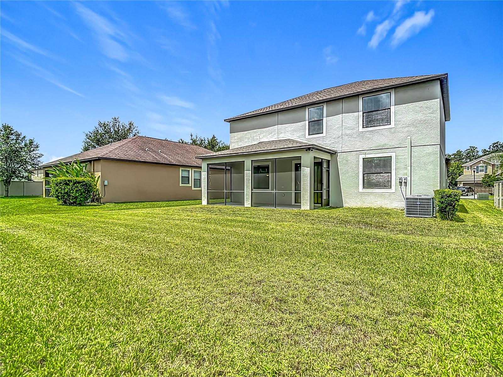 Listing photo id 39 for 4528 Coachford Drive