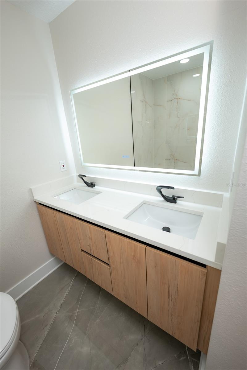 Image 22 of 62 For 8217 Tanglewood Lane