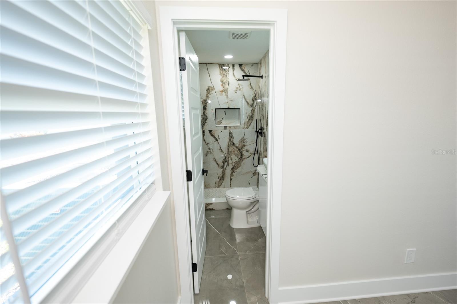 Image 26 of 62 For 8217 Tanglewood Lane