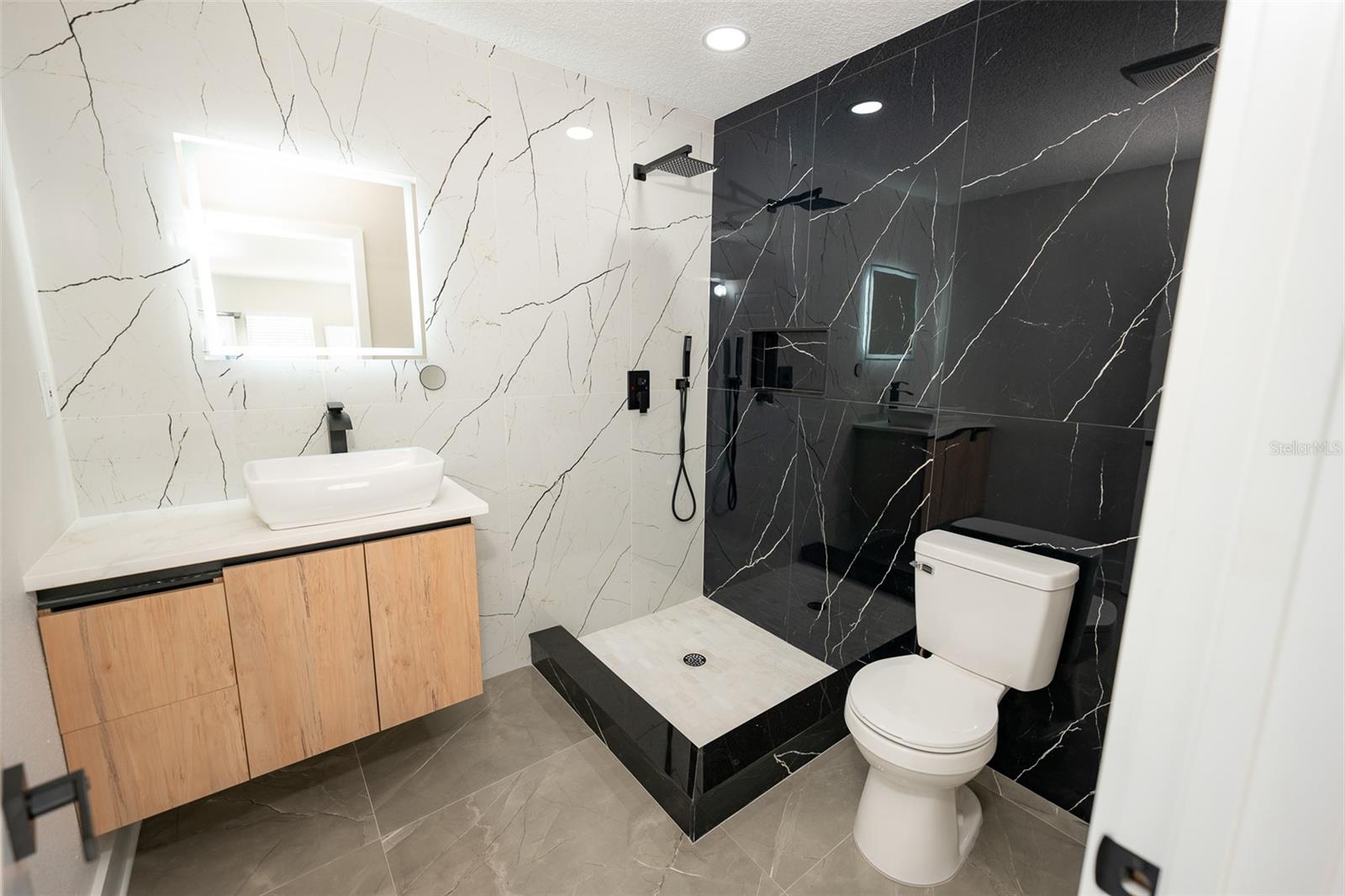 Image 45 of 62 For 8217 Tanglewood Lane
