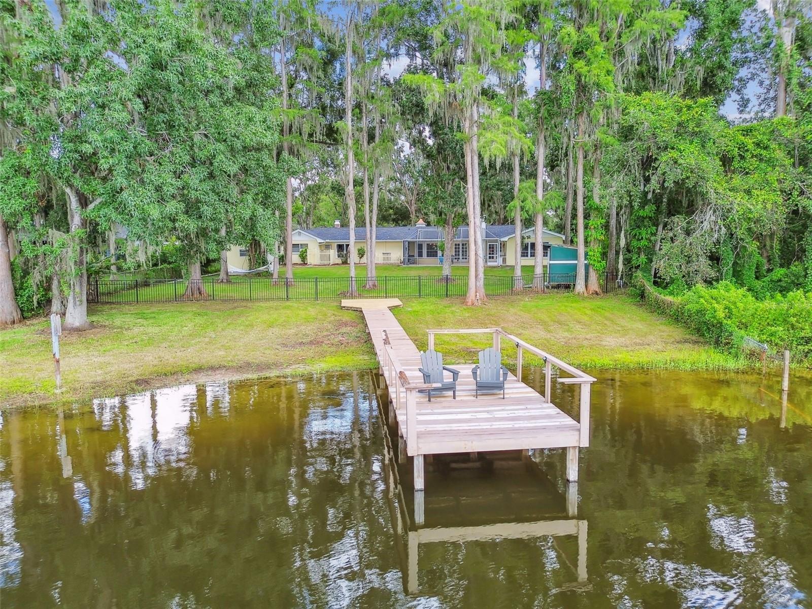 Image 3 of 65 For 20006 Lake Holly Drive