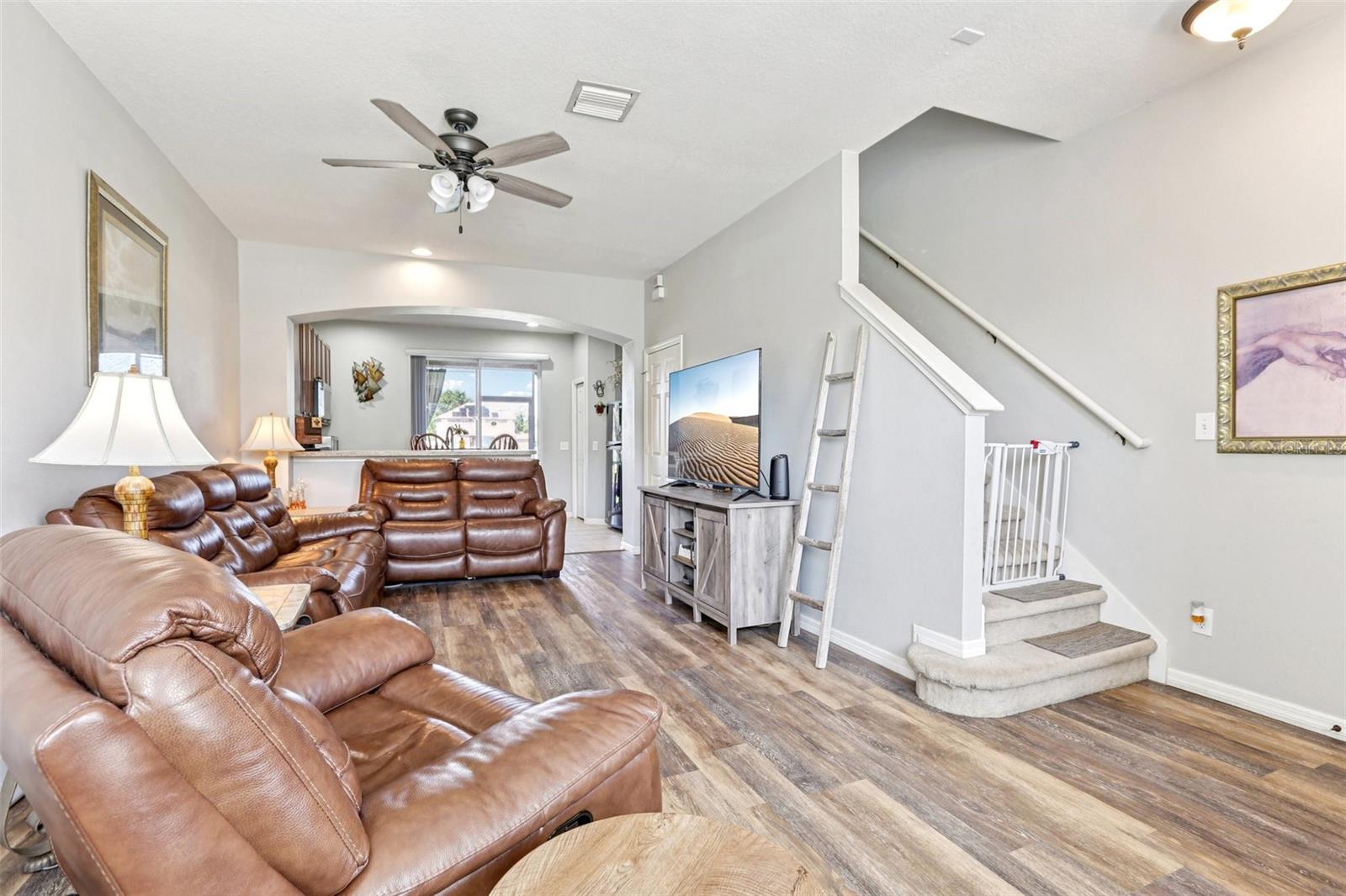 Image 3 of 27 For 6927 Towering Spruce Drive