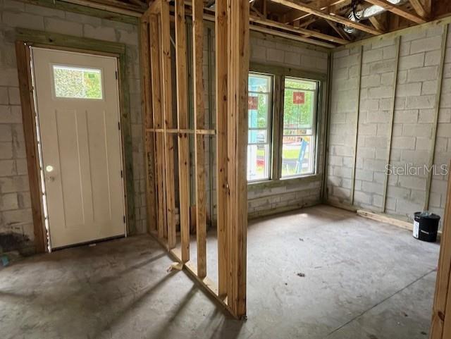 Image 5 of 17 For 9 Rosevear Street
