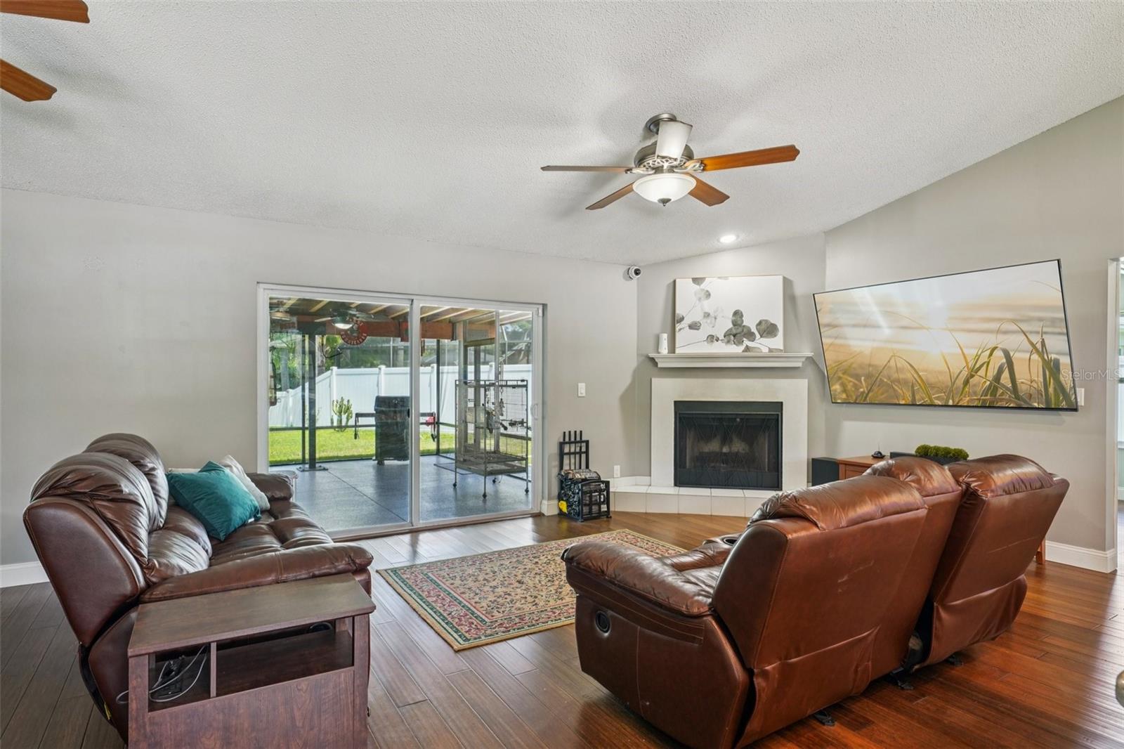 Image 12 of 93 For 5425 Eagle Boulevard