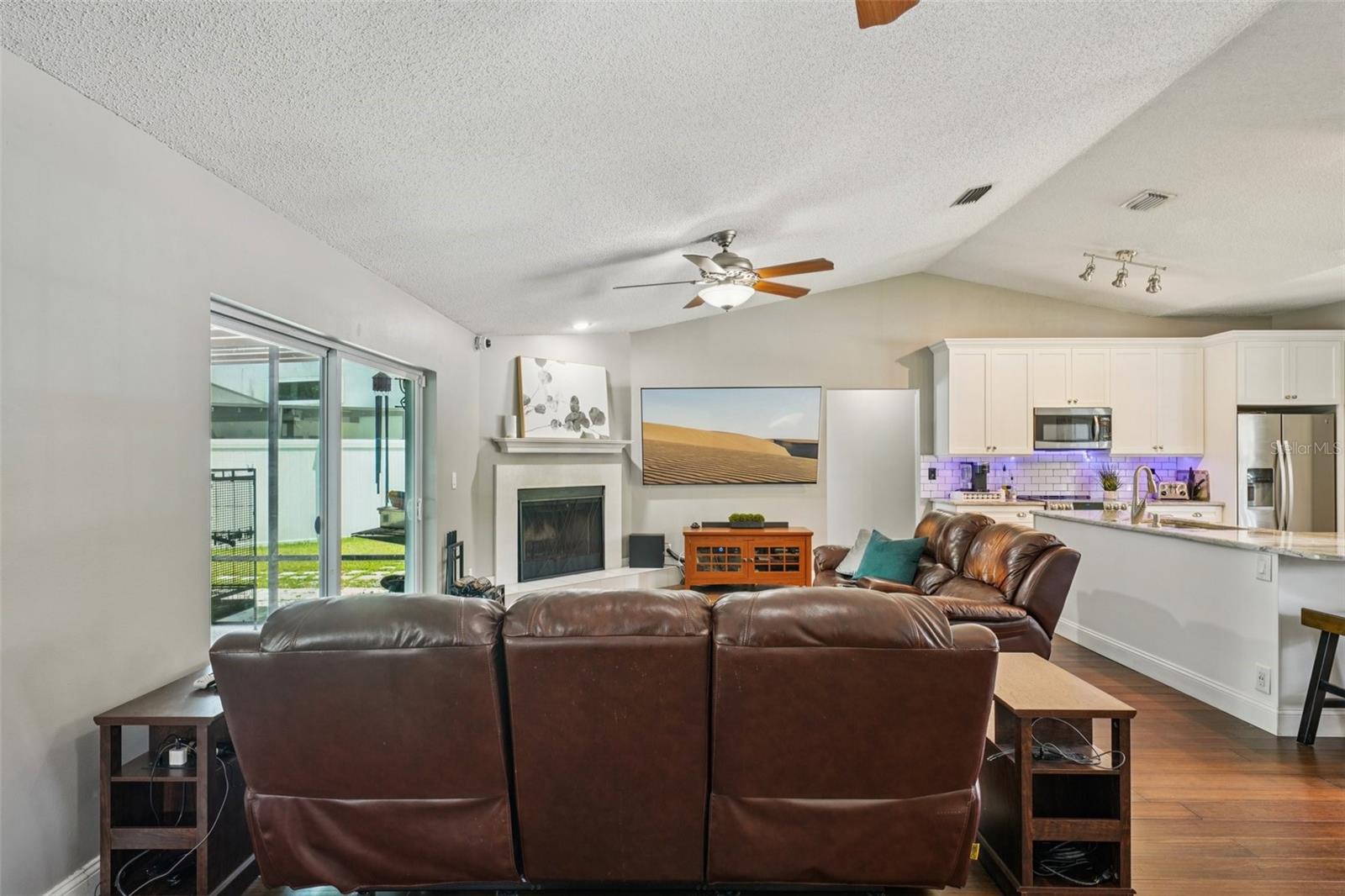 Image 13 of 93 For 5425 Eagle Boulevard