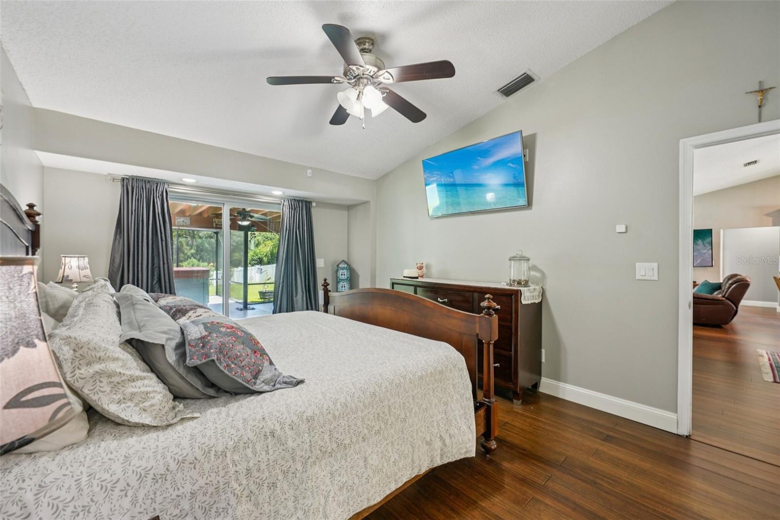Image 38 of 93 For 5425 Eagle Boulevard