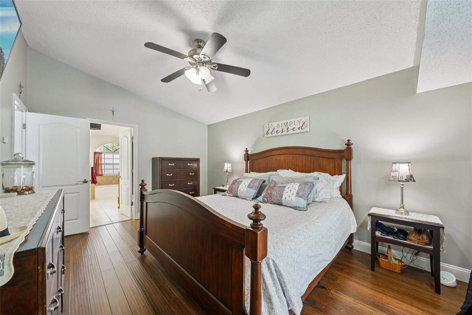 Image 40 of 93 For 5425 Eagle Boulevard