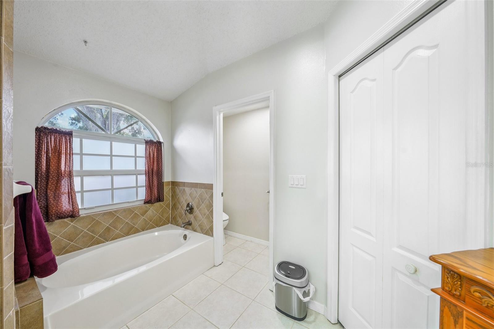 Image 45 of 93 For 5425 Eagle Boulevard