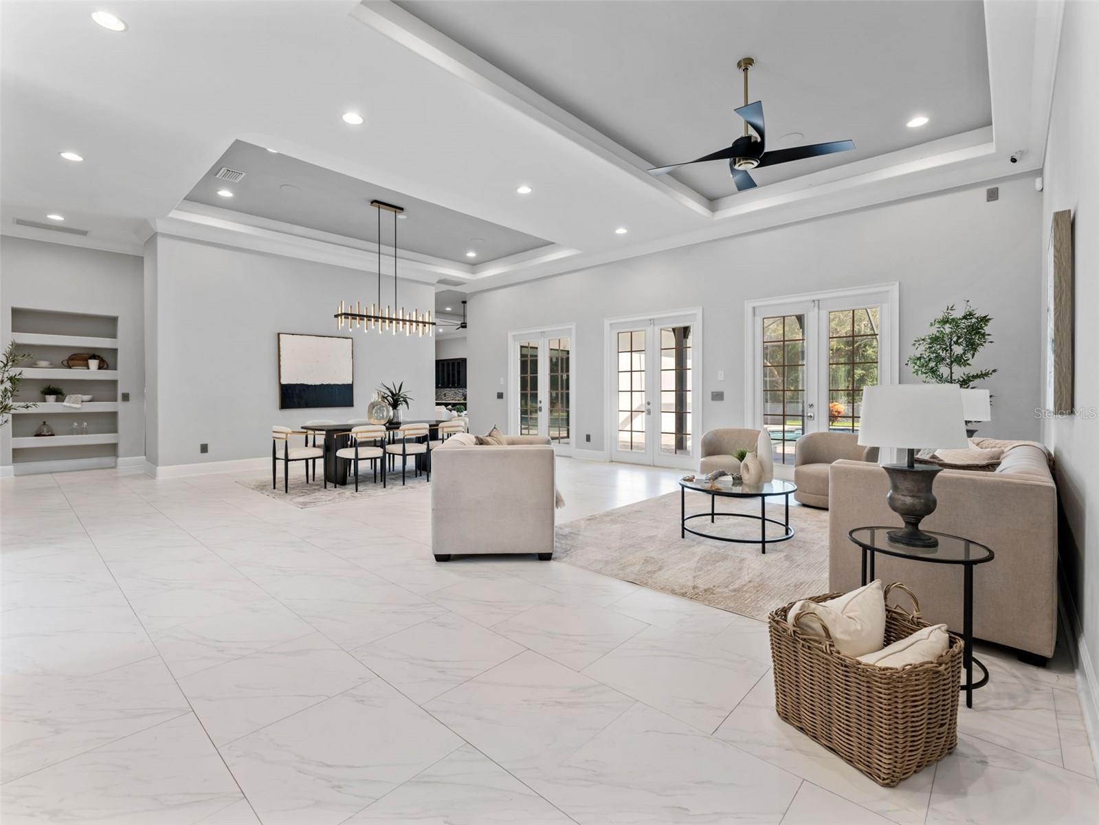 Listing photo id 14 for 8625 Tarpon Springs Road