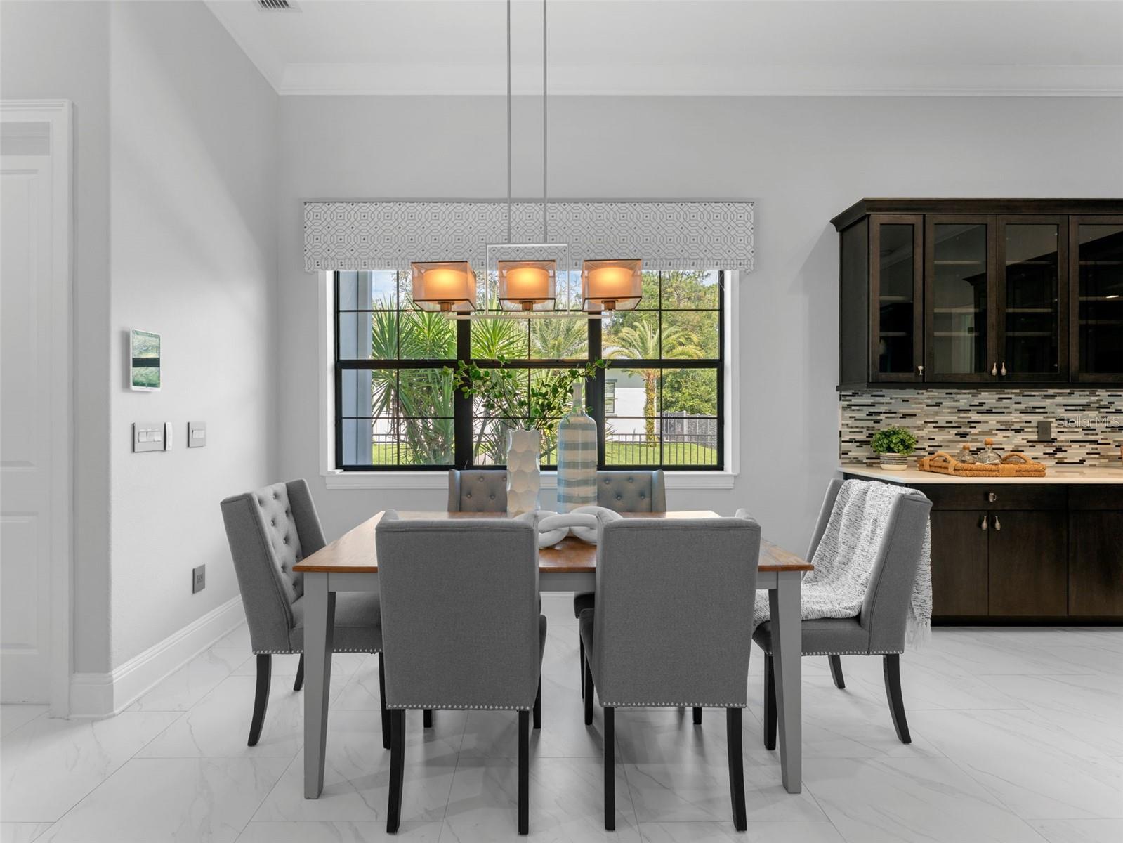 Listing photo id 22 for 8625 Tarpon Springs Road