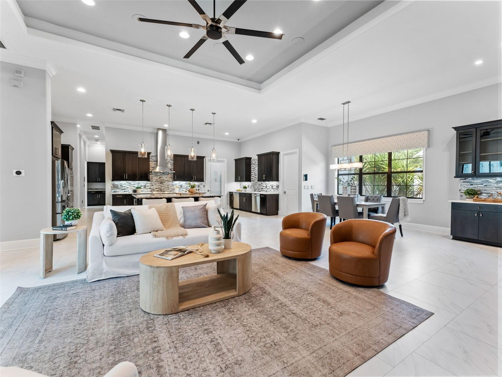 Listing photo id 29 for 8625 Tarpon Springs Road