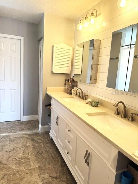 Image 12 of 23 For 949 Westwinds Boulevard