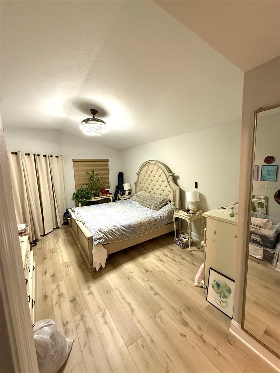 Image 15 of 23 For 949 Westwinds Boulevard