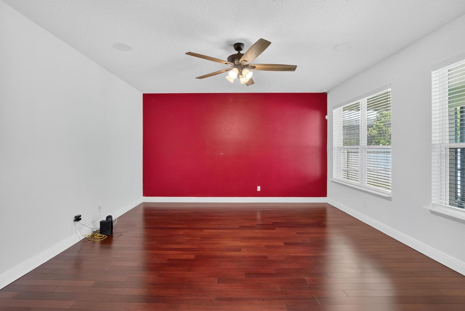 Image 13 of 52 For 4611 Cypress River Road
